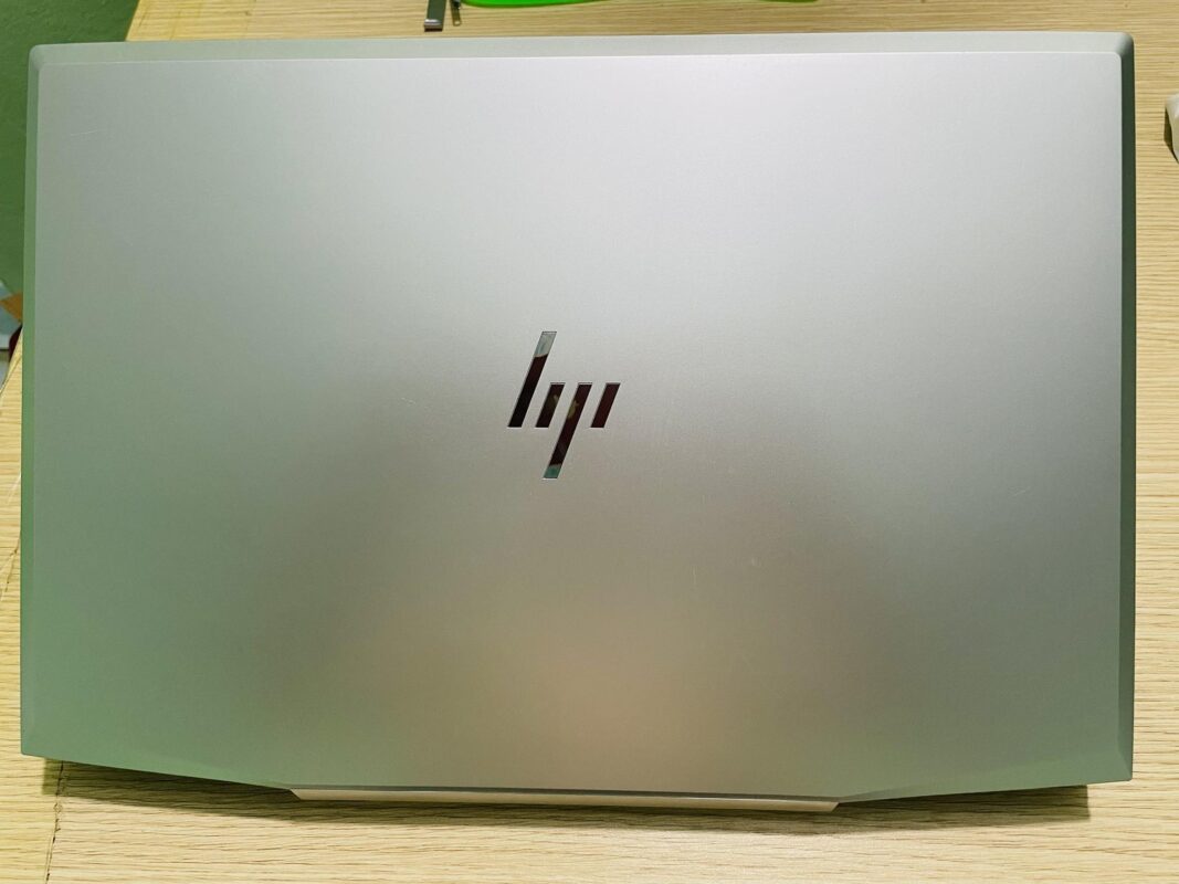 HP ZBOOK 15V G5 Core i7- 9750H