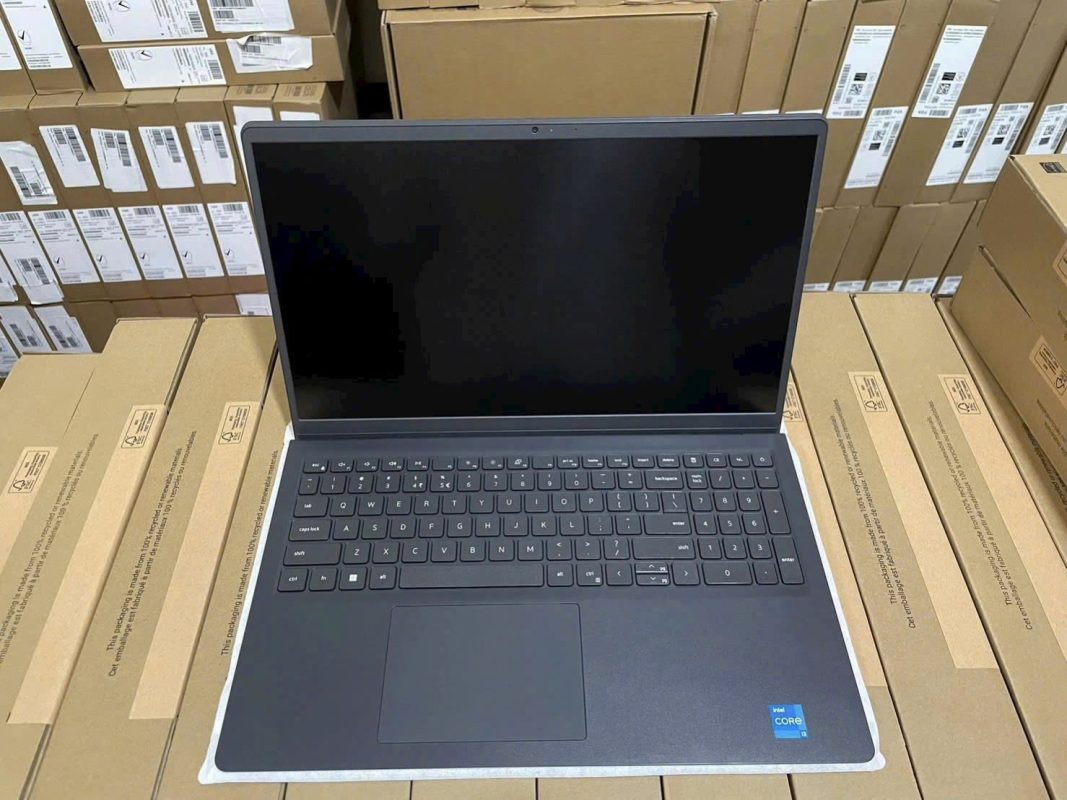 Máy tính xách tay Dell Inspiron 3530 ( Intel Core i5.1334U / RAM 8GB / SSD 512GB /15.6inch FHD Touch / Win 11 /Black_J9XFD_NK)